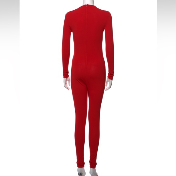 Givenchy Red FW 17-18 on front size medium - Picture 4 of 9